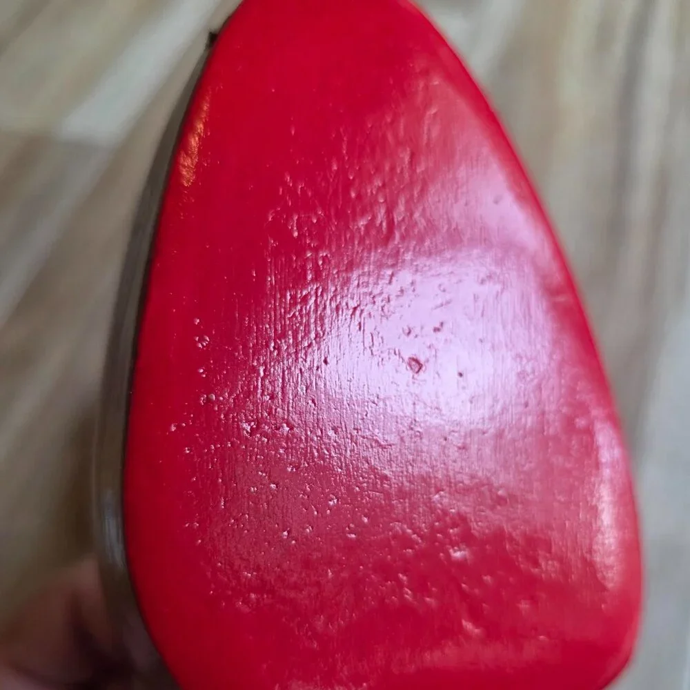 Christian Louboutin Bianca Nude Patent Leather Pumps Eur. 37.7 - Picture 13 of 15